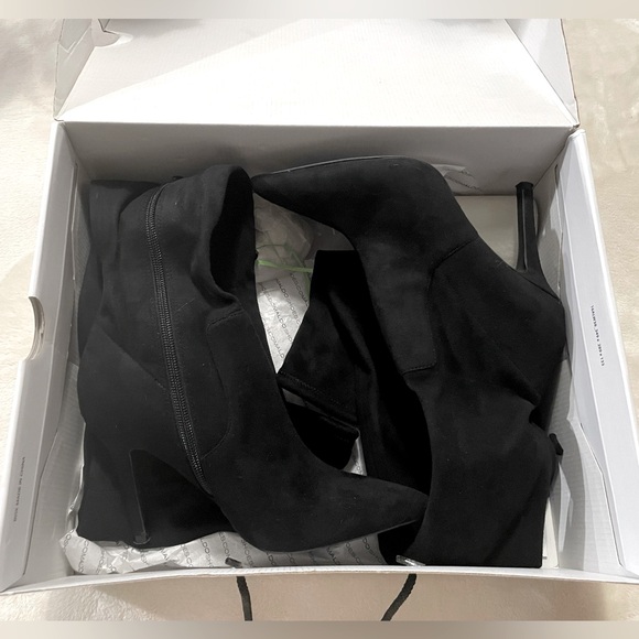 NWT Aldo black above knee high boots with heel still in the box - Picture 9 of 9